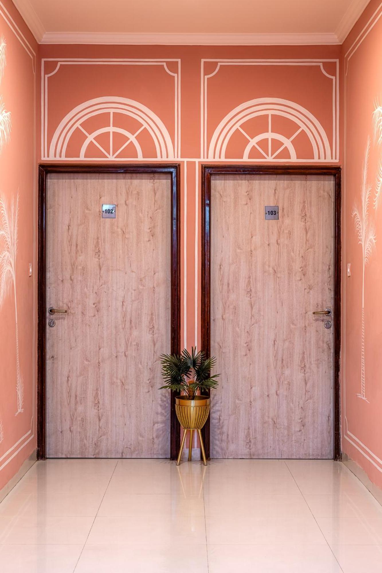 Nine Palms Resort ジャイプール エクステリア 写真